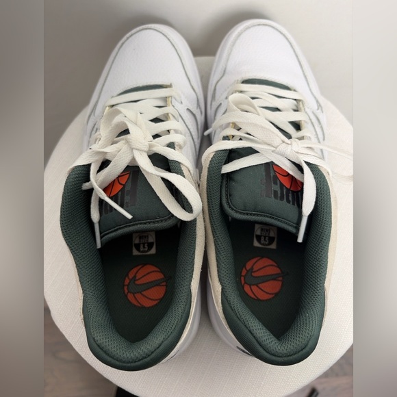 Nike Court Vision Low White Green Size (8.5 B71)✨ - Picture 3 of 13